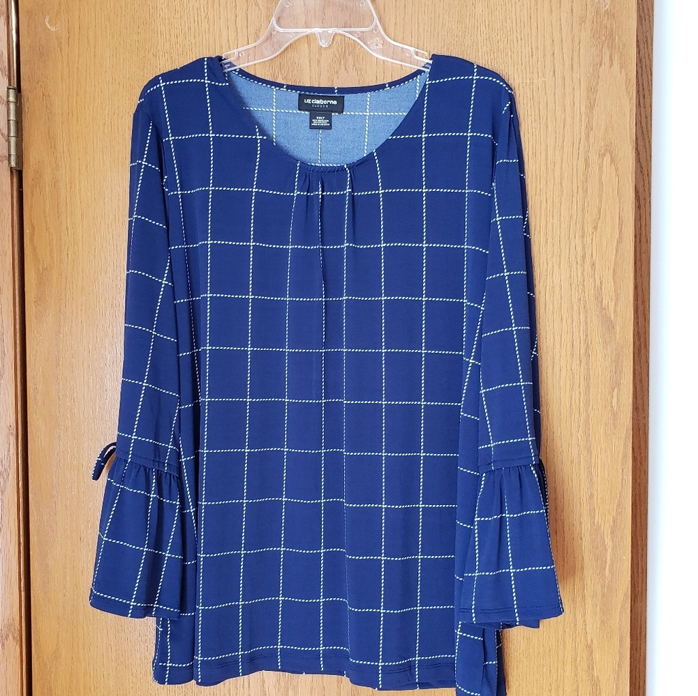 XXLT (tall) Liz Claiborne blue and white top